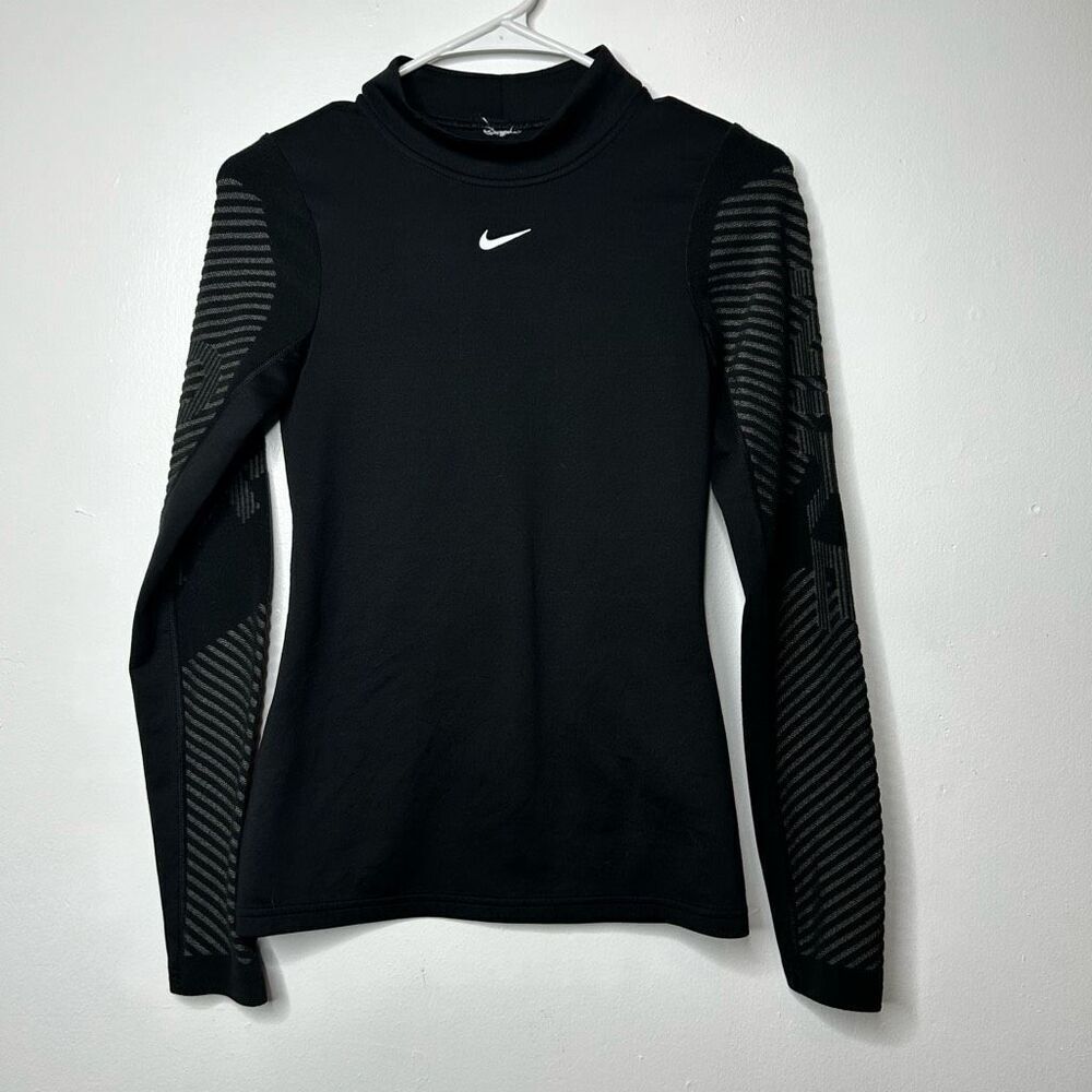 Nike Therma-FITADV Black Long Sleeve Workout Top Size S Athletic Athleisure Fall